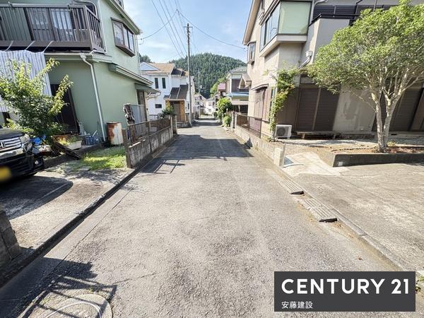 飯能市大字原市場の中古一戸建て