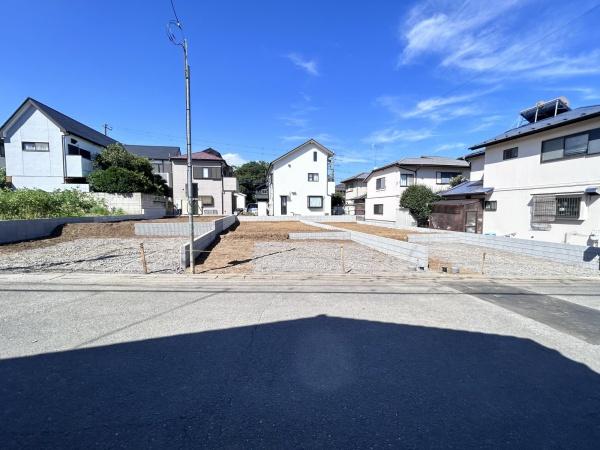 入間市久保稲荷１丁目　新築全３棟　２号棟