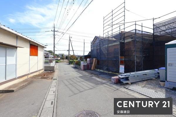 入間市下藤沢25期 新築平屋建て(前面道路含む現地写真)
