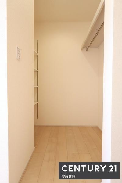 所沢下富第10期 新築戸建(収納)