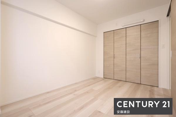 向陽ハイツＢ棟　２階