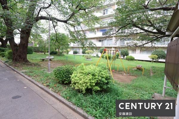 向陽ハイツＢ棟　２階