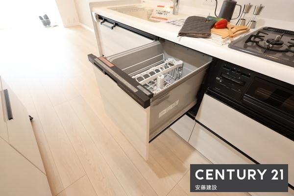 エステスクエア新所沢　３階