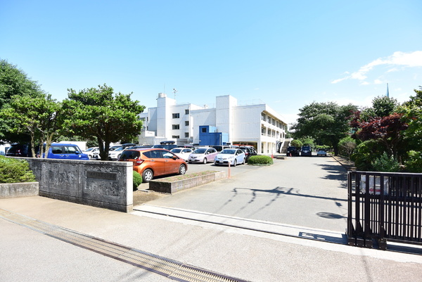日高市高萩東１丁目　新築全２棟　１号棟(日高市立高萩北小学校)
