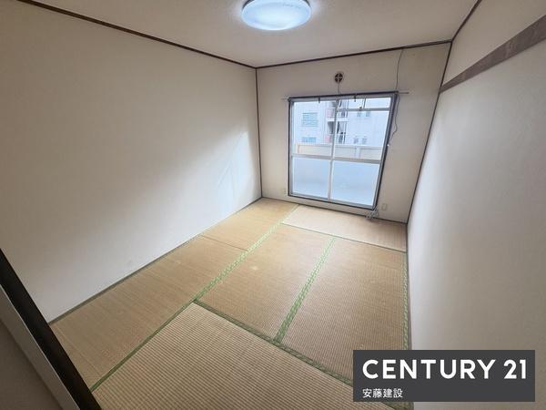 泉ハイツ　4号棟　3階