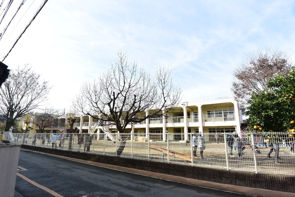 朝日パリオ新狭山　７階最上階角部屋(みつぎ幼稚園)