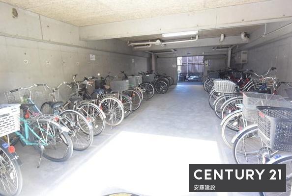 朝日パリオ新狭山　７階最上階角部屋