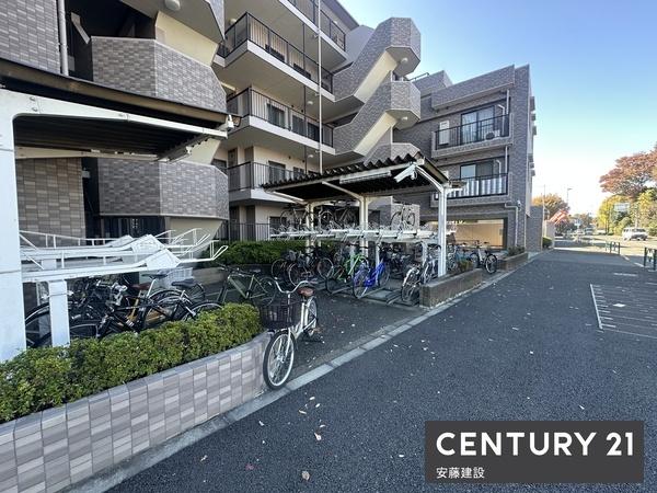 ライオンズマンション小平第５　２階