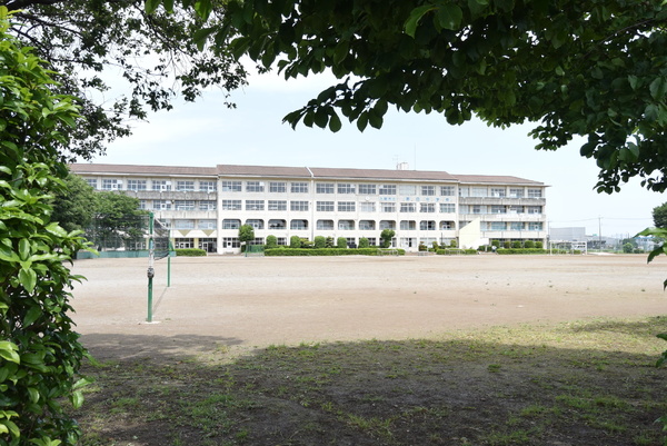 プランヴェール入間武蔵野２番館　８階(入間市立西武中学校（元野田中学校）)