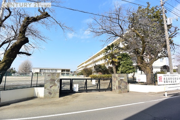所沢市大字久米の中古一戸建て(所沢市立南陵中学校)