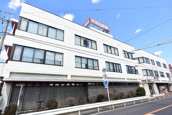 中銀第二稲荷山公園マンシオン　1階(医療法人社団グロリア会前田病院)