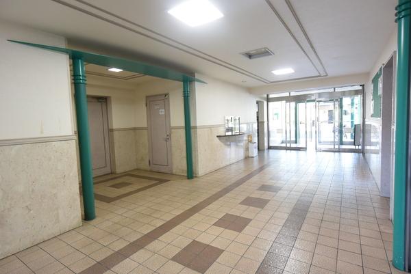 中銀第二稲荷山公園マンシオン　1階