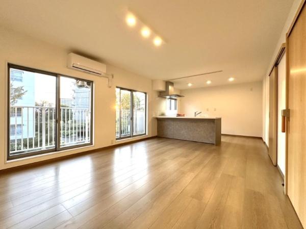 狭山台団地２街区２５号棟　２階