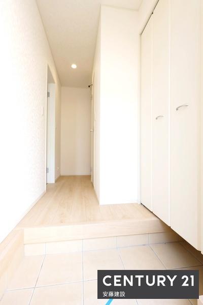 狭山市中央第８　新築全３棟　２号棟