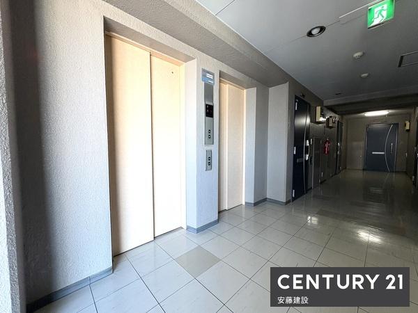 ワコー第一新狭山マンション　８階角部屋