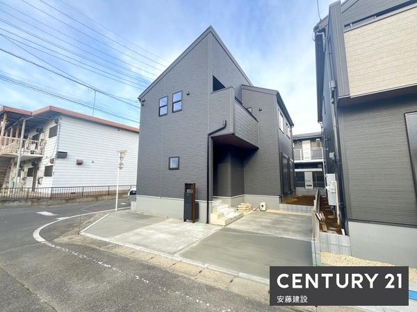 坂戸泉町第三　全2棟　1号棟