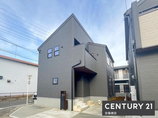 坂戸泉町第三　全2棟　1号棟