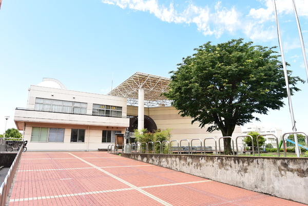 朝日パリオ入間市　５階角部屋(入間市児童センター)