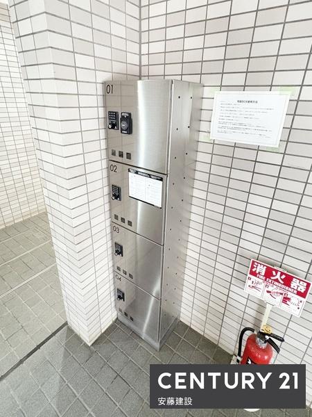 センチュリー入曽　２階