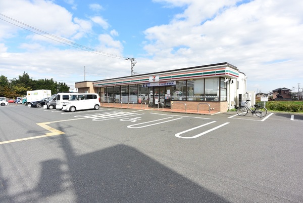 所沢市下富１２期　新築戸建(セブンイレブン　所沢富岡小学校前店)
