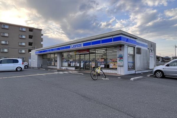 日高市上鹿山第4　新築全3棟　2号棟(ローソン日高上鹿山店)