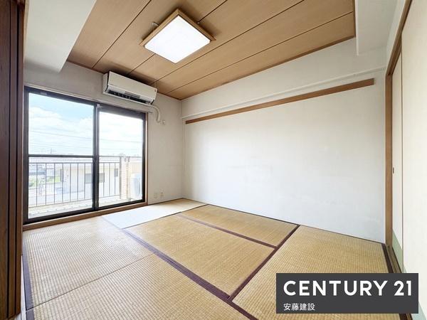 朝日パリオ新狭山　３階
