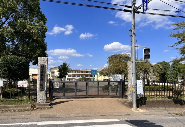坂戸市にっさい花みず木７丁目の中古一戸建て(坂戸市立入西小学校)