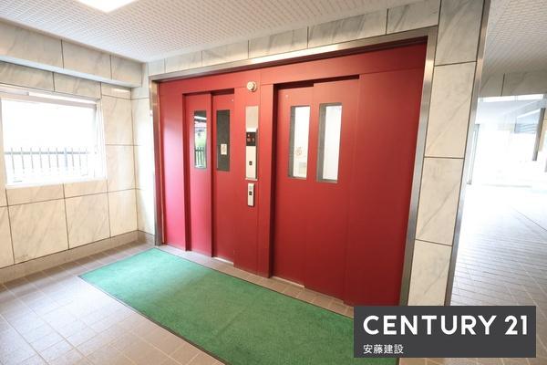 ライオンズマンション狭山　３階