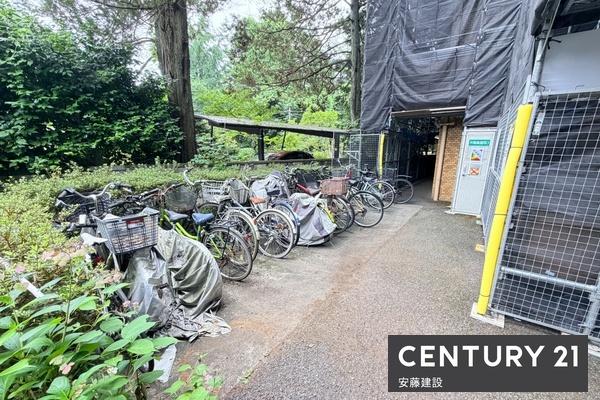 ライオンズマンション稲荷山公園　2階