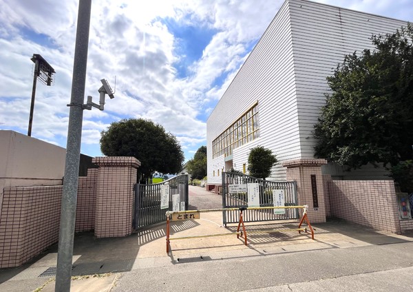 鶴ヶ島市中新田　新築全３棟　２号棟(鶴ヶ島市立新町小学校)