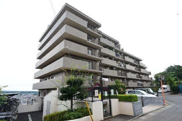 コスモ入間　６階角部屋