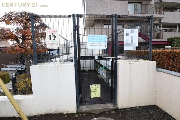 コスモ入間　６階角部屋