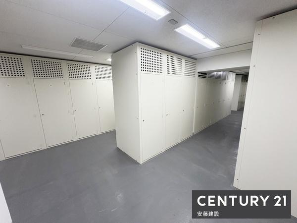 スプランドゥール新狭山　３階角部屋