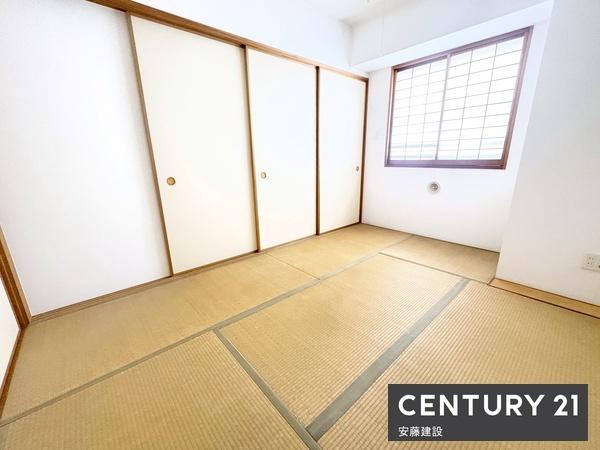 スプランドゥール新狭山　３階角部屋