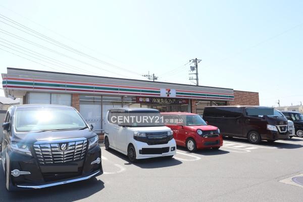 ナイスアーバン狭山　1階(セブンイレブン狭山根岸店)