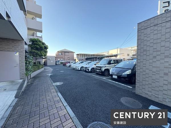 ナイスアーバン狭山　1階