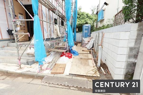 狭山市中央3丁目1404番　新築戸建