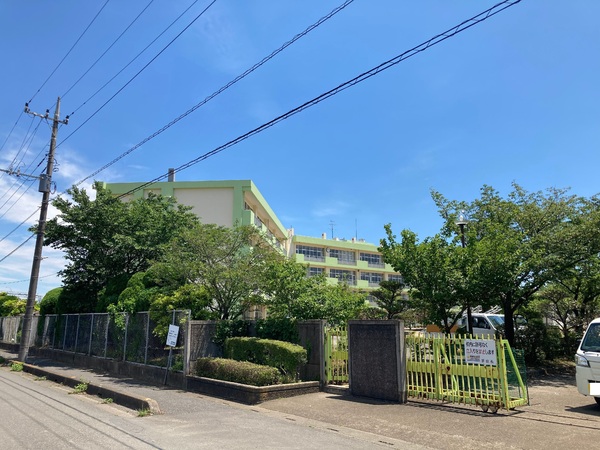 坂戸市鶴舞第二　新築戸建(坂戸市立浅羽野中学校)
