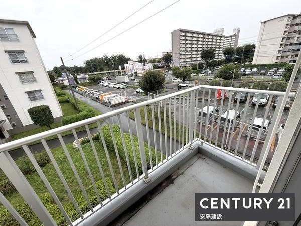 狭山台団地2街区　27号棟　3階角部屋