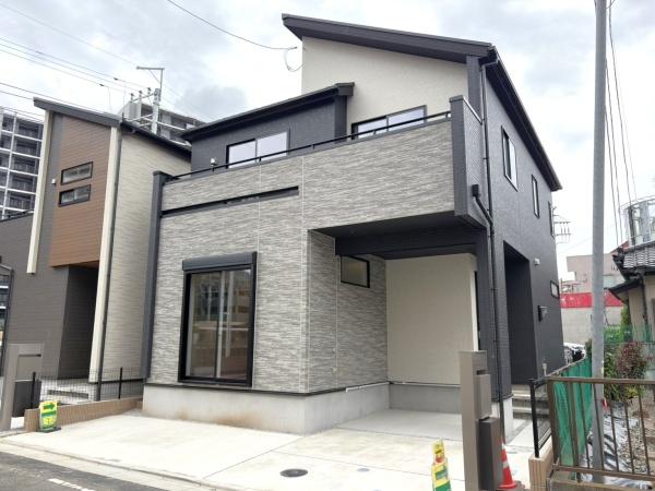 坂戸市関間４丁目　新築全２棟　２号棟