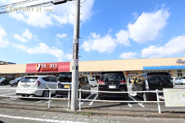若葉台マンション　4階角部屋(ヤオコー坂戸千代田店)