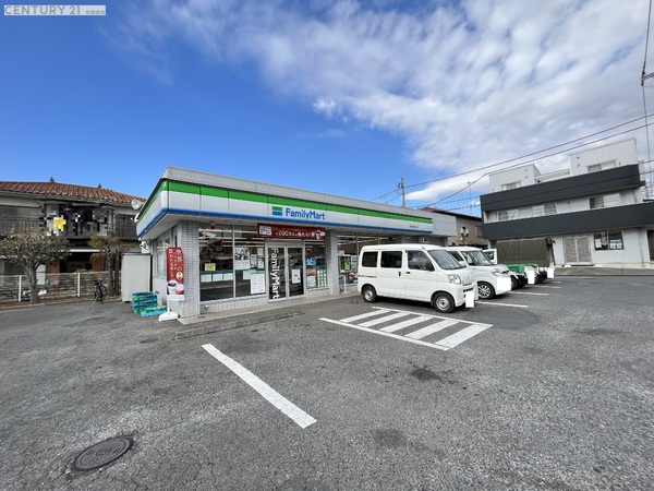 鶴ヶ島市大字太田ヶ谷の中古一戸建て(ファミリーマート鶴ヶ島鶴ヶ丘店)