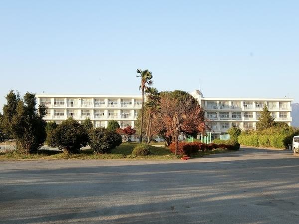 つくば市要元上口の堀の土地(つくば市立大穂中学校)