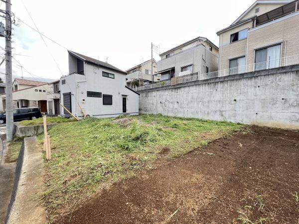 秦野市今泉台1丁目　土地