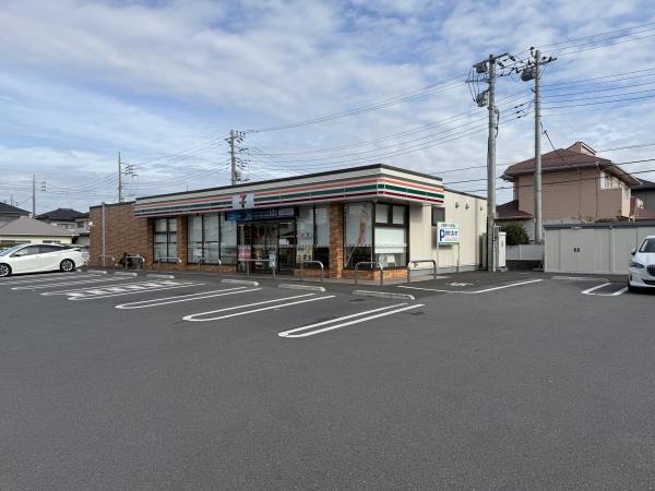 アミティ桜公園7号棟(セブンイレブン 谷和原絹2丁目店)