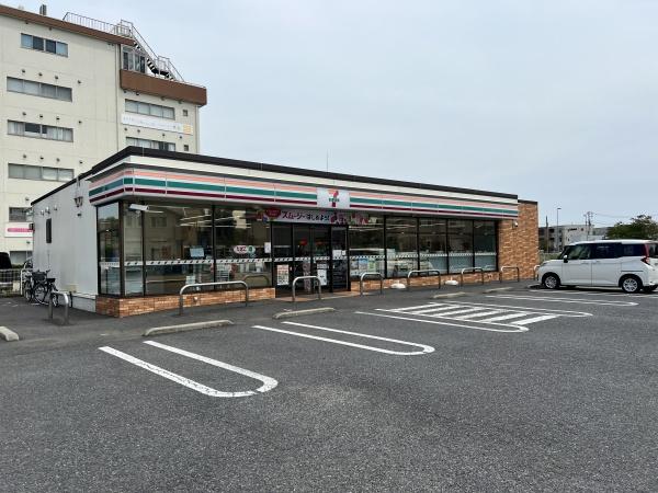 つくば市みどりの2期 2号棟(セブンイレブンつくばみどりの店)