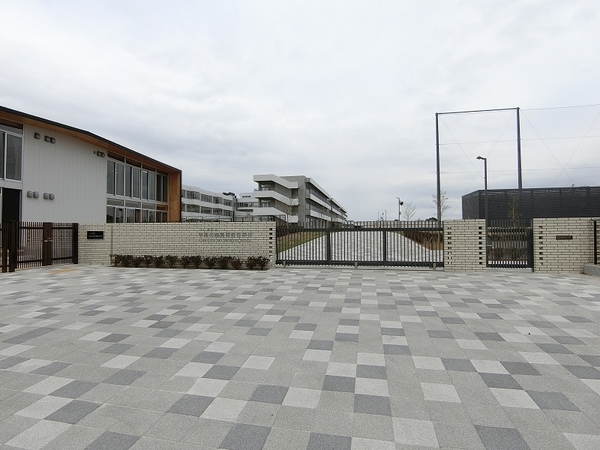 つくば市学園の森3丁目の中古一戸建て(学園の森義務教育学校)