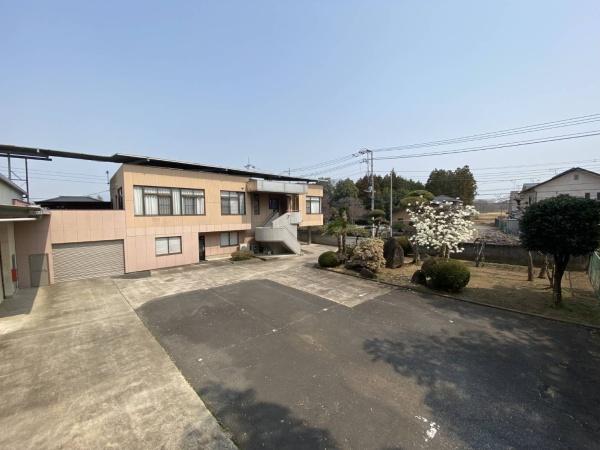 つくば市篠崎　戸建住宅　事務所倉庫付き