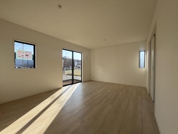 かすみがうら市下稲吉第14　1号棟