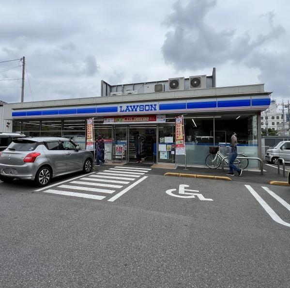 デュオヒルズつくば学園都市(ローソンつくば梅園2丁目店)